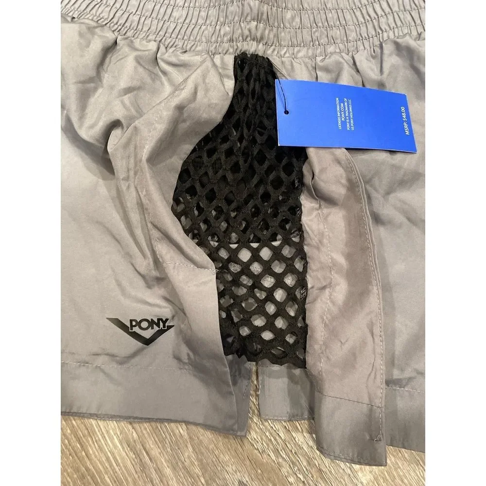 Pony Shorts Women‎ Large